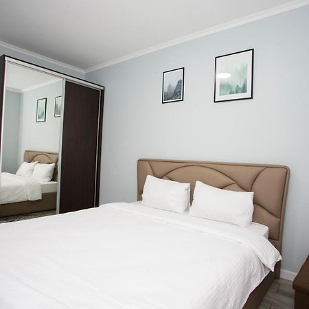 Apartament Curat Si Confortabil Str. Ismail 86 In Centrul Chisinauluiアパートメント エクステリア 写真