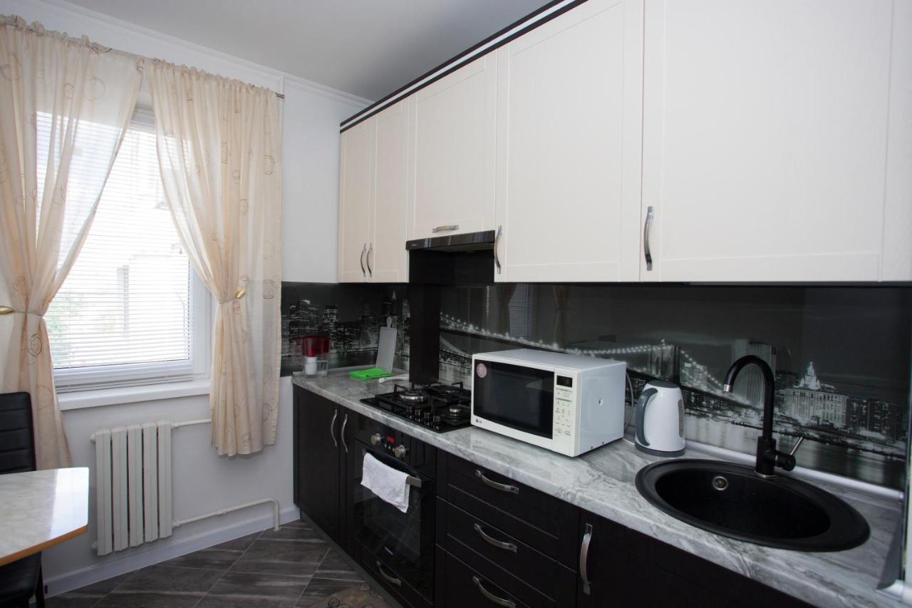 Apartament Curat Si Confortabil Str. Ismail 86 In Centrul Chisinauluiアパートメント エクステリア 写真