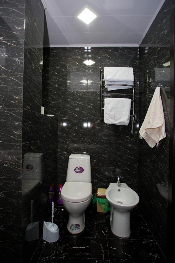 Apartament Curat Si Confortabil Str. Ismail 86 In Centrul Chisinauluiアパートメント エクステリア 写真